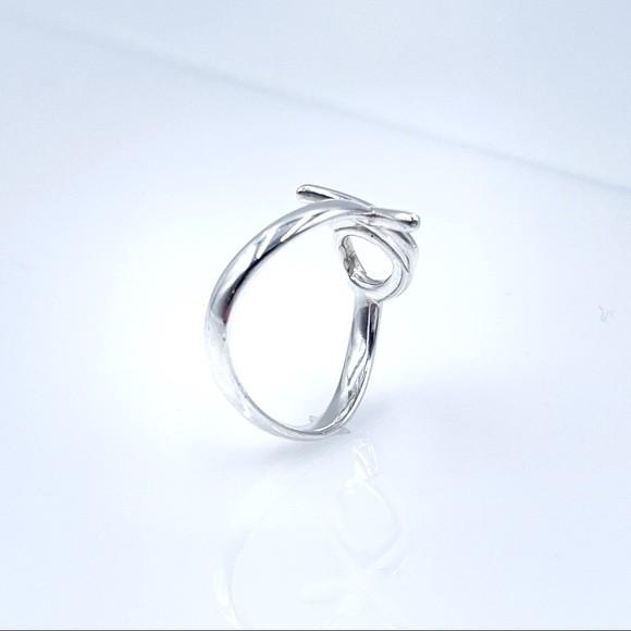 Tiffany & Co. Retired Graffiti Love & Kisses Ring - Picture 4 of 8